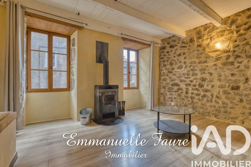 Maison de village - 140 m² - 6 pièces