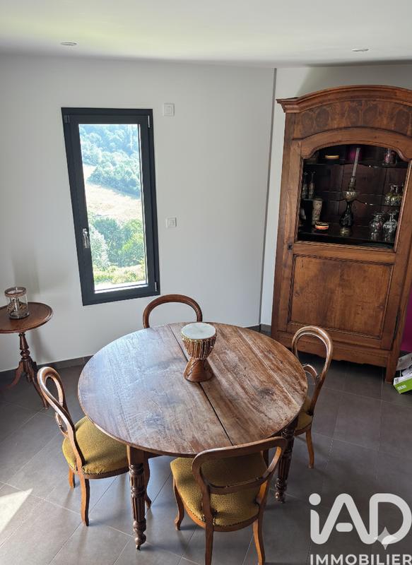 Maison - 135 m² - 5 pièces