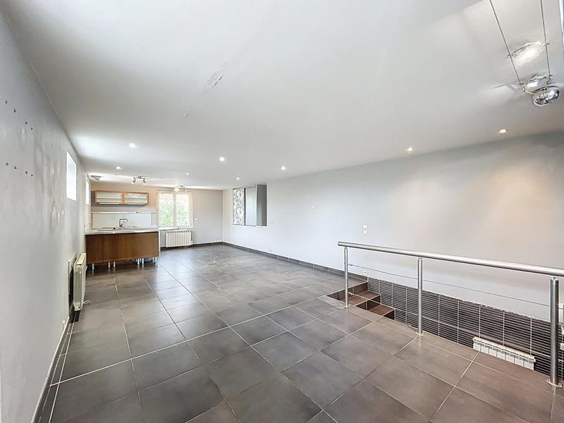 Appartement - 72 m² - 3 pièces