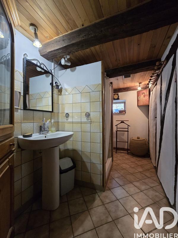 Maison - 93 m² - 5 pièces