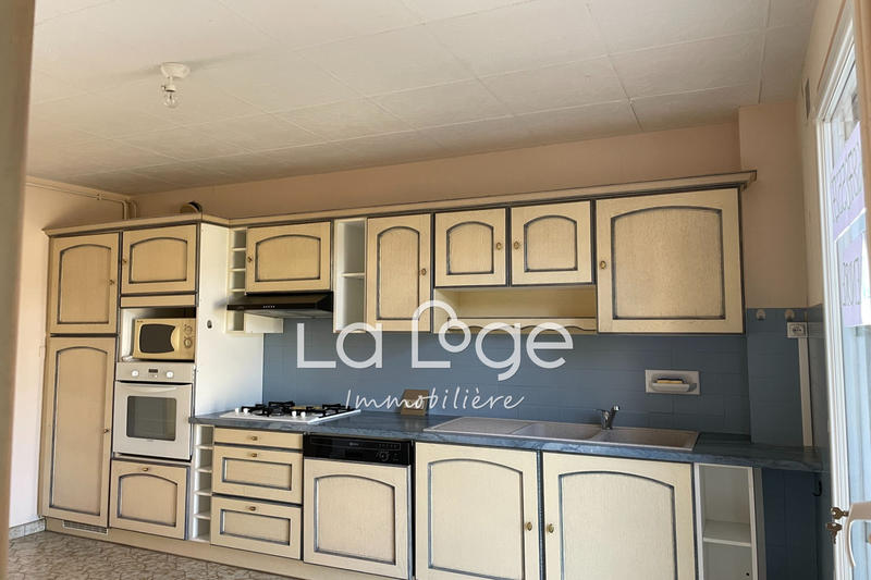 Appartement - 93 m² - 4 pièces