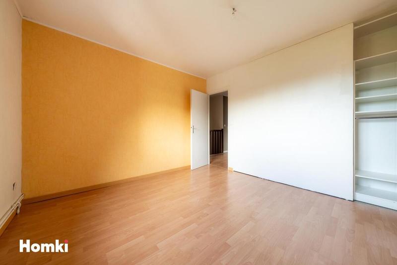 Maison - 104 m² - 6 pièces