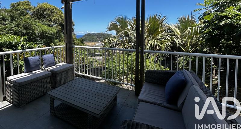 Maison - 106 m² - 5 pièces