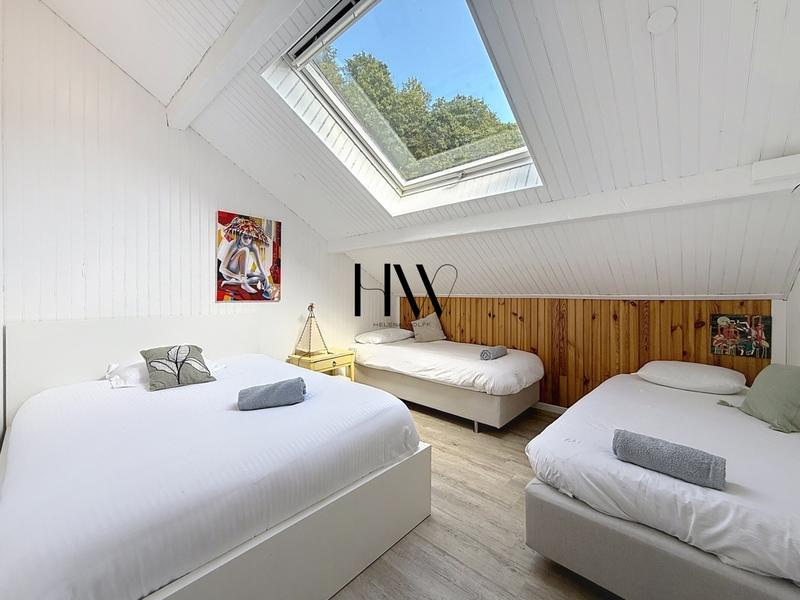 Maison en pierre - 310 m² - 10 pièces