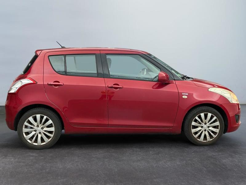Suzuki Swift III 1.3 DDiS Gl
