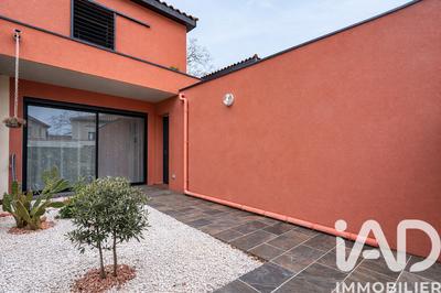 Maison - 95 m² - 4 pièces