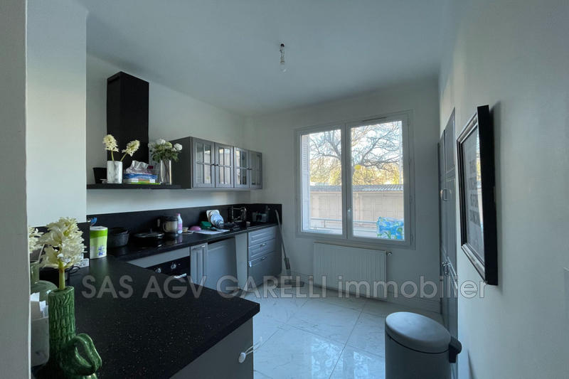 Appartement - 95 m² - 4 pièces