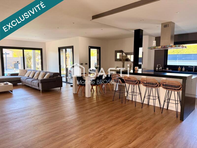 Maison - 168 m² - 4 pièces