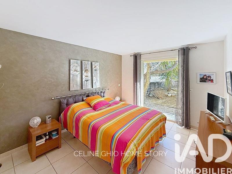 Maison - 232 m² - 7 pièces