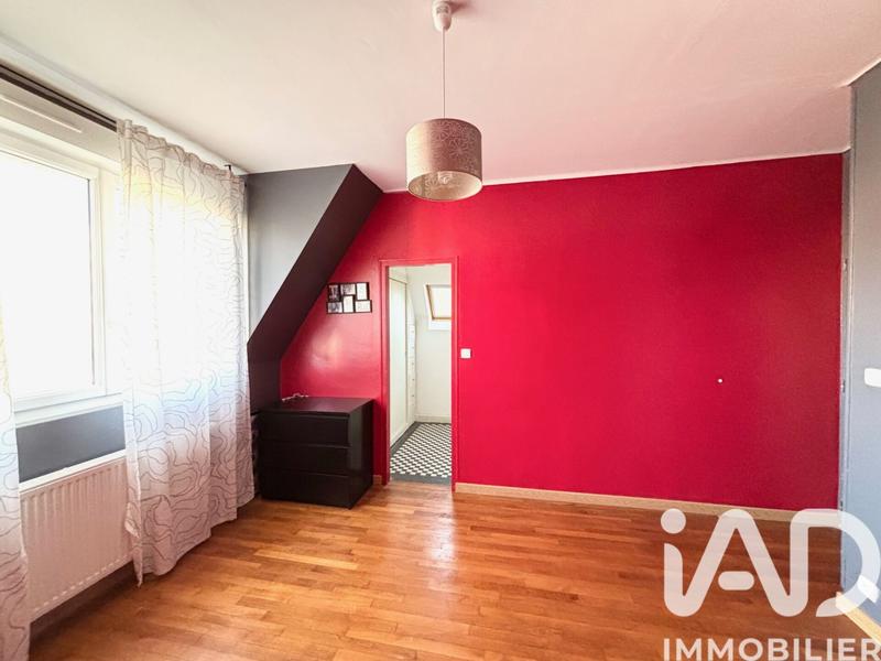 Maison - 162 m² - 8 pièces