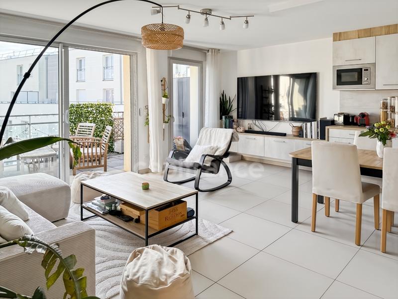 Appartement - 64 m² - 3 pièces