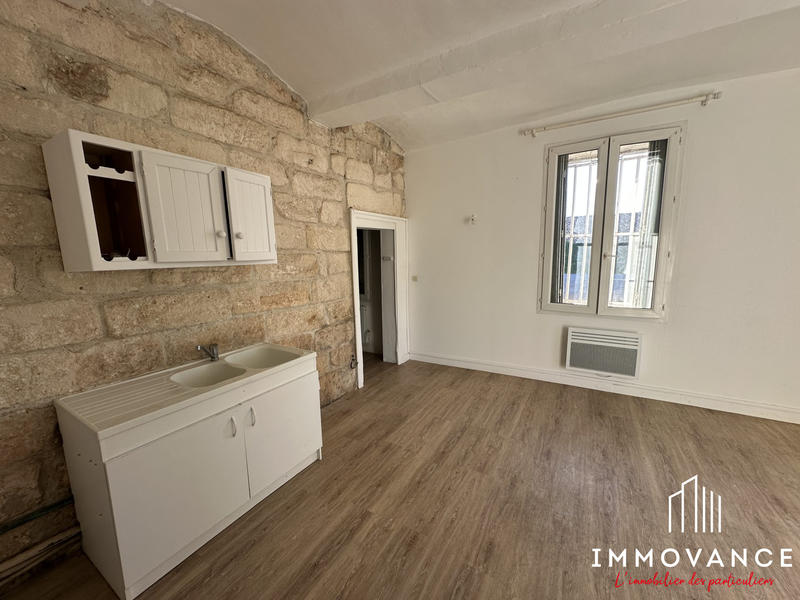 Local d'activités - 90 m² - 3 pièces