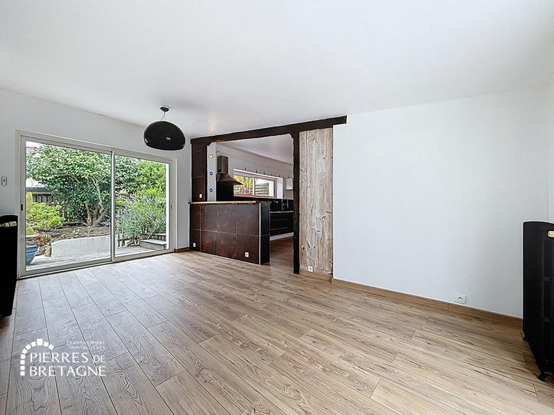 Maison - 96 m² - 6 pièces