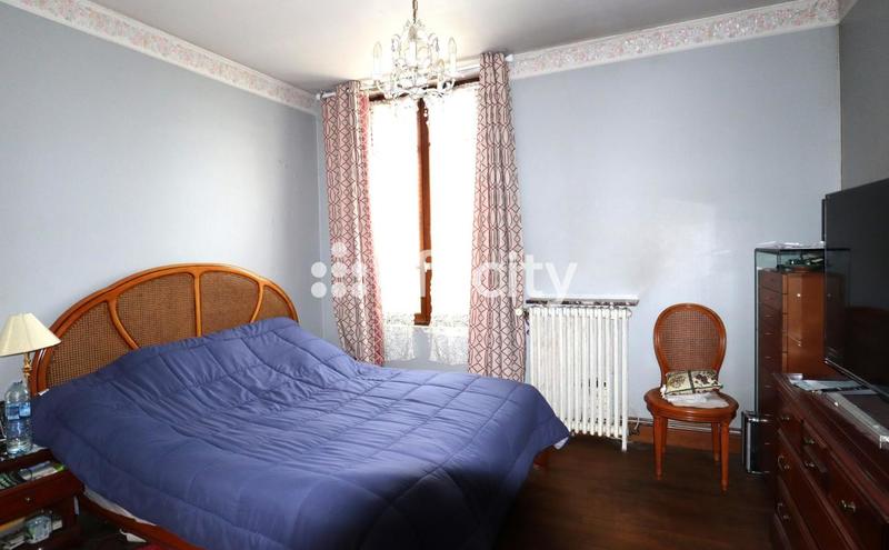 Maison - 152 m² - 6 pièces