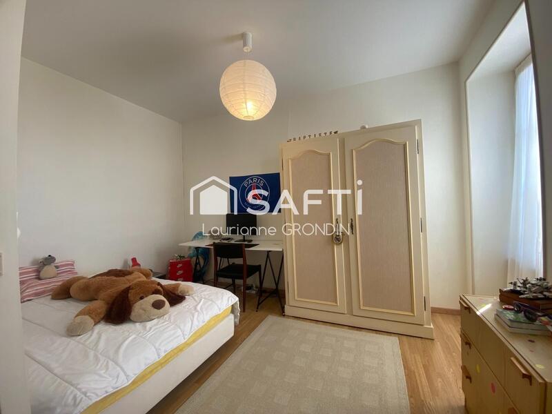 Maison - 170 m² - 6 pièces