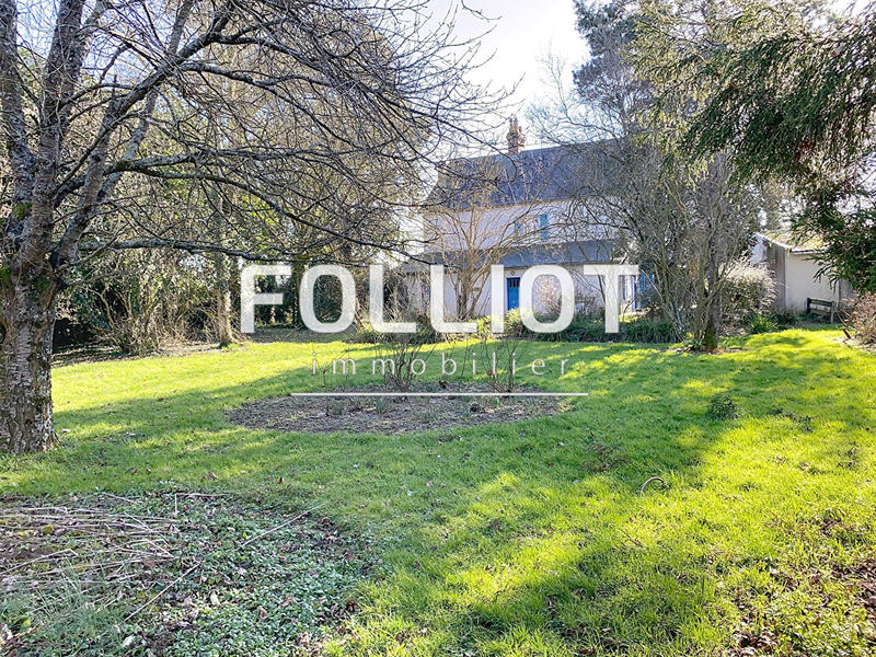 Maison - 204 m² - 7 pièces