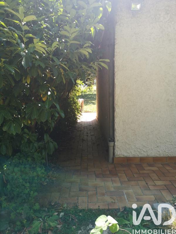 Maison - 200 m² - 8 pièces