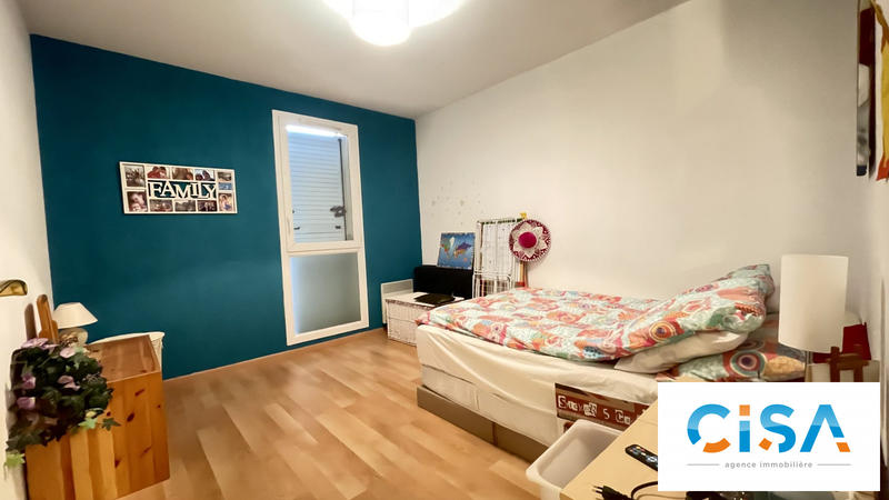 Appartement - 64 m² - 5 pièces