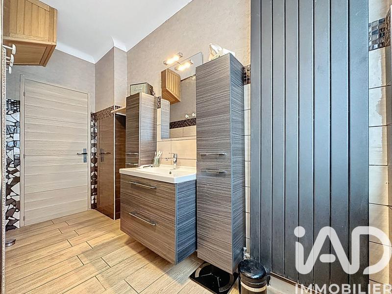 Maison - 128 m² - 5 pièces