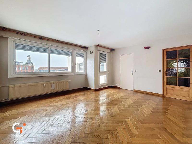 Appartement - 96 m² - 5 pièces