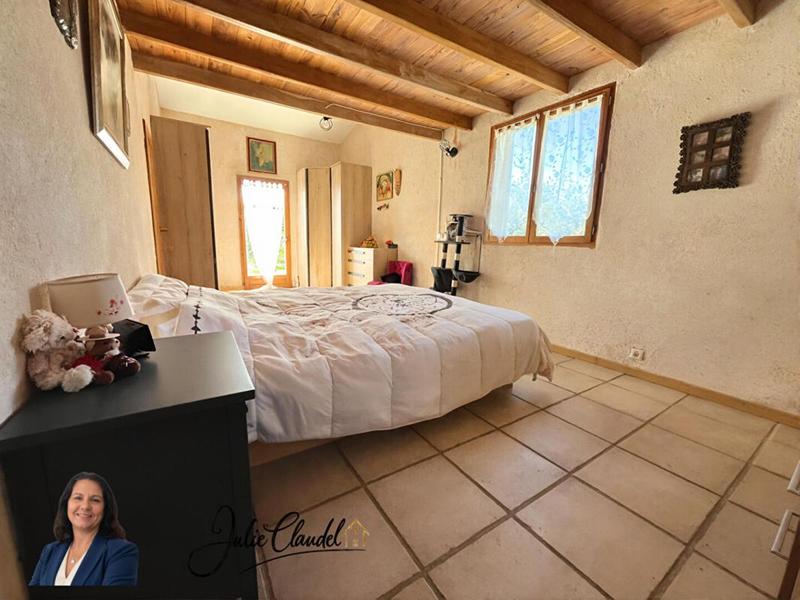 Maison - 170 m² - 5 pièces