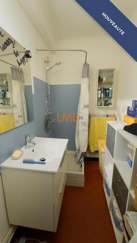 Immeuble - 93 m² - 5 pièces