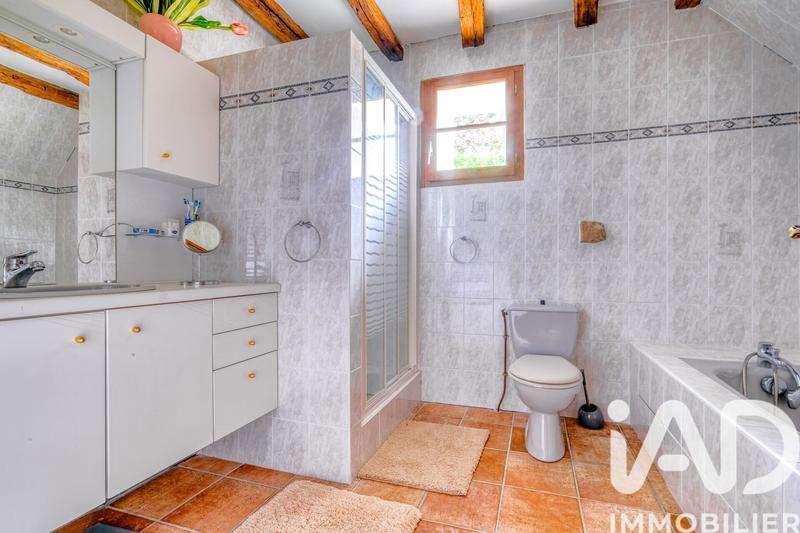 Maison - 432 m² - 18 pièces