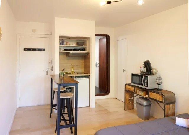 Studio - 18 m² - 1 pièce