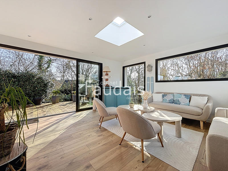 Maison - 162 m² - 7 pièces