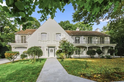 Villa - 420 m² - 14 pièces