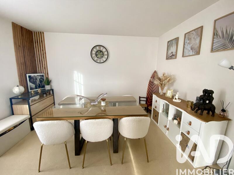 Appartement - 77 m² - 5 pièces