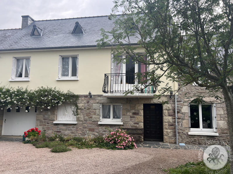 Maison - 147 m² - 7 pièces