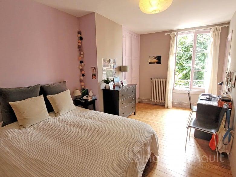 Maison de ville - 166 m² - 8 pièces