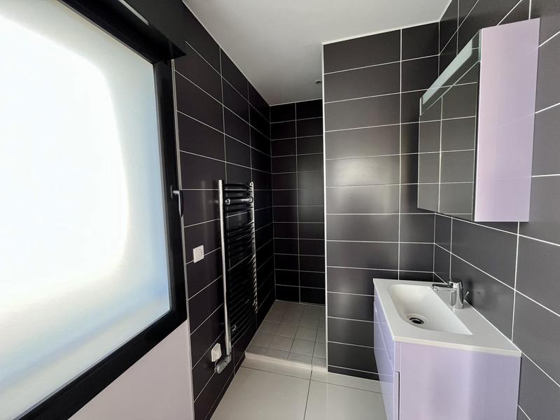 Appartement - 124 m² - 5 pièces