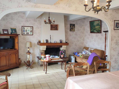 Maison - 110 m² - 4 pièces