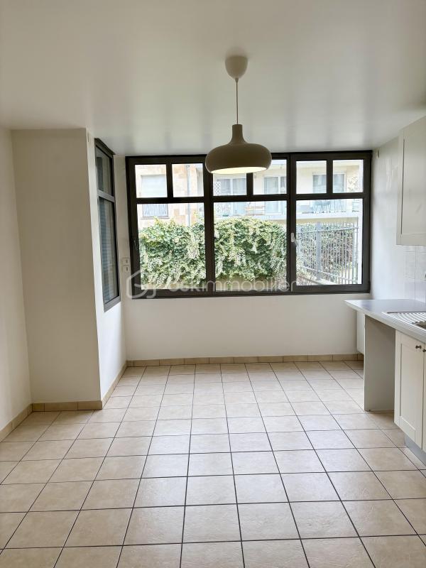 Maison de ville - 192 m² - 7 pièces