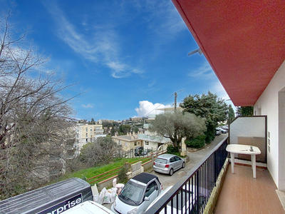 Appartement - 69 m² - 3 pièces