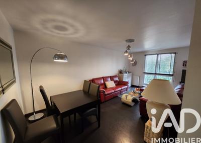 Appartement - 93 m² - 5 pièces