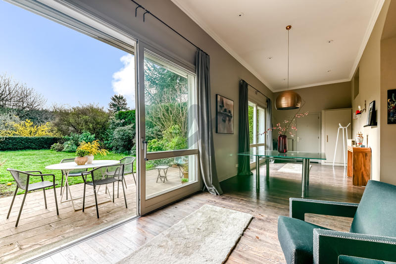 Appartement - 167 m² - 6 pièces