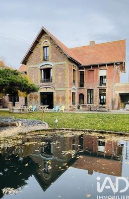 Maison - 289 m² - 10 pièces