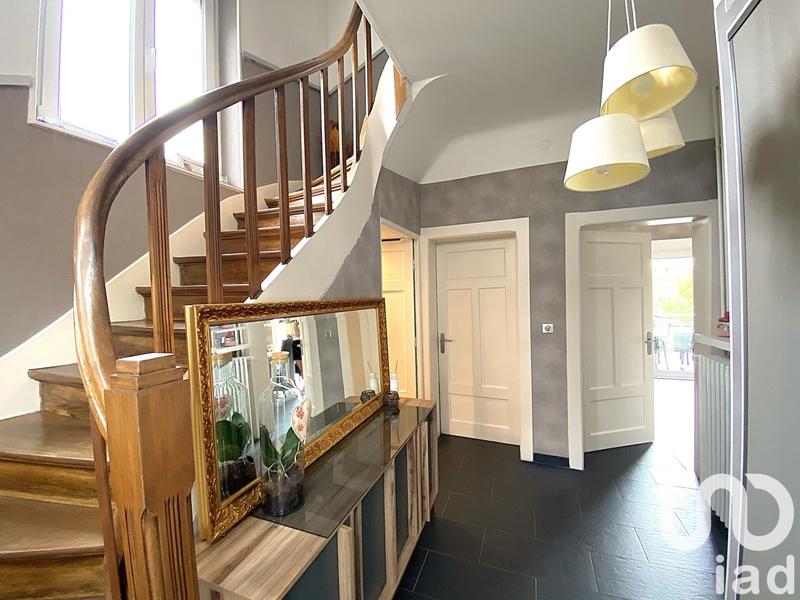 Maison - 120 m² - 5 pièces