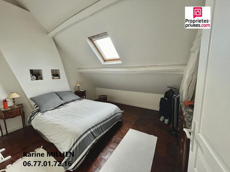 Maison - 200 m² - 8 pièces