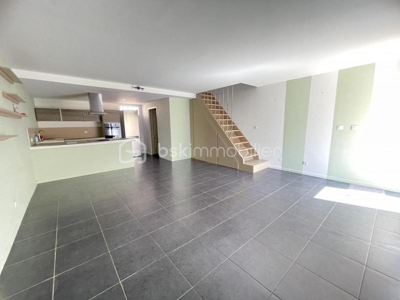 Maison de ville - 82 m² - 3 pièces