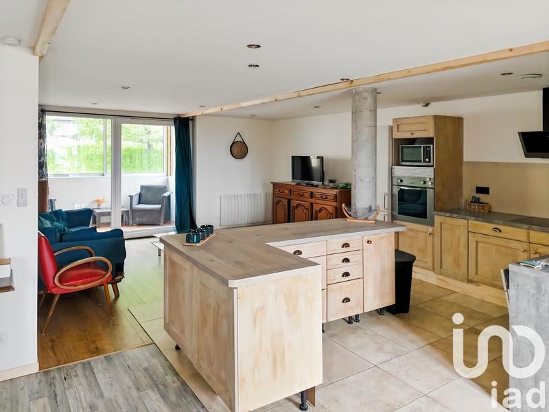 Appartement - 90 m² - 4 pièces