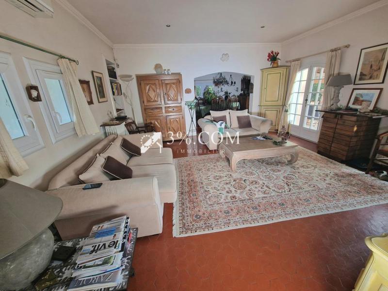 Mas - 138 m² - 6 pièces