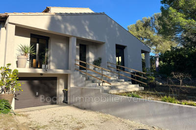 Villa - 160 m² - 5 pièces