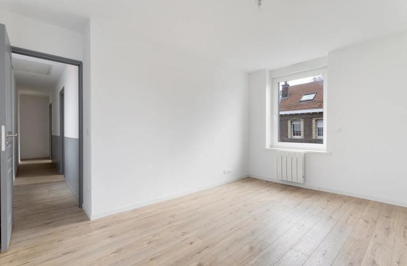 Maison - 147 m² - 6 pièces