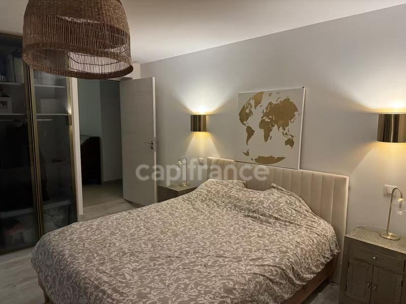 Appartement - 106 m² - 5 pièces
