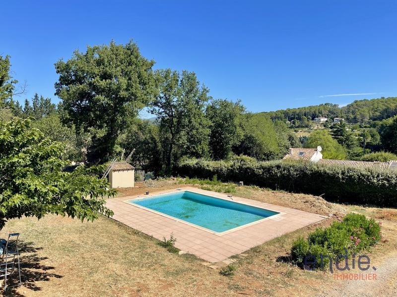 Maison - 162 m² - 7 pièces