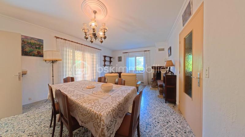 Maison - 180 m² - 6 pièces